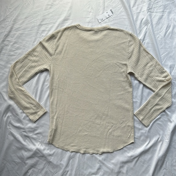 Cream Urban Outfitters long sleeve shirt - Sz L - Picture 2 of 3